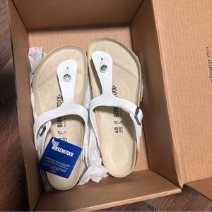 Birkenstock Gizeh White Regular Sandals - Women's 9.5 . EU 40